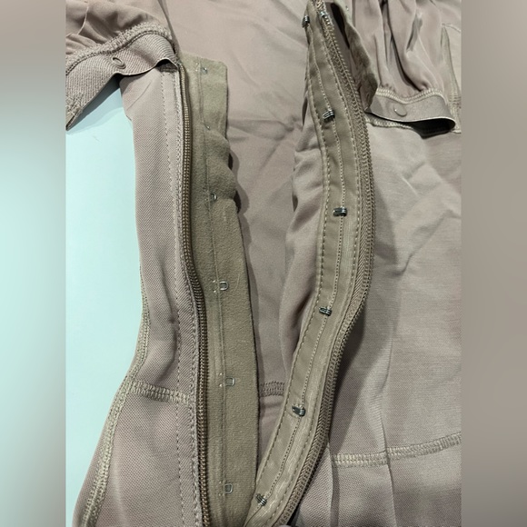 Delie d Prada Faja Size small NWOT - Picture 11 of 13